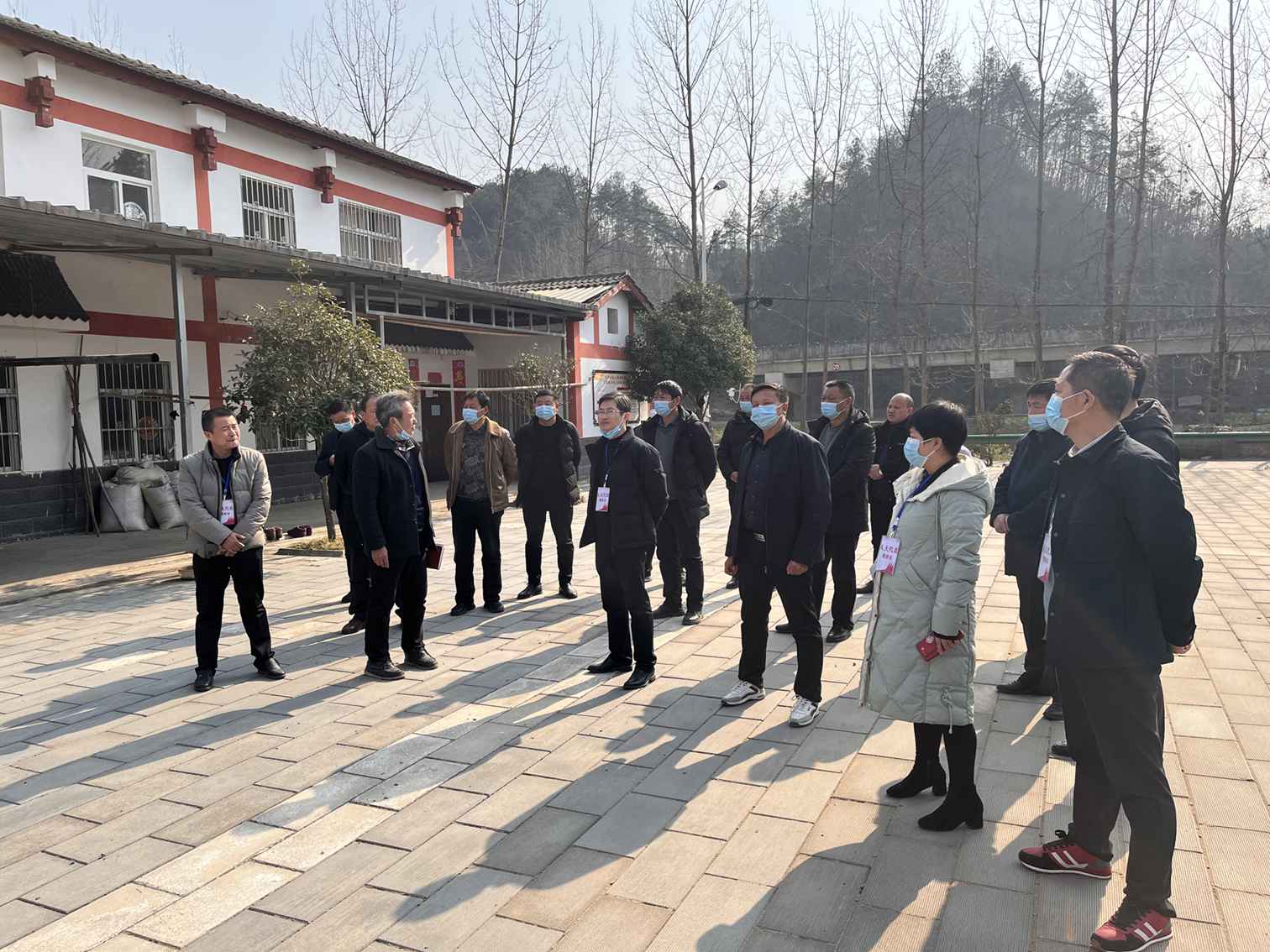 图片2 图片2