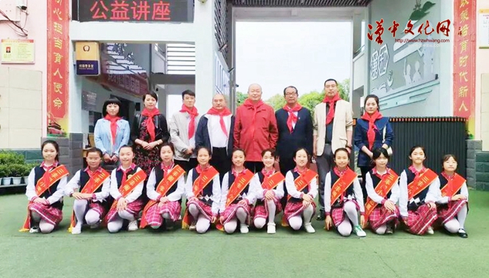 三丰阁合影