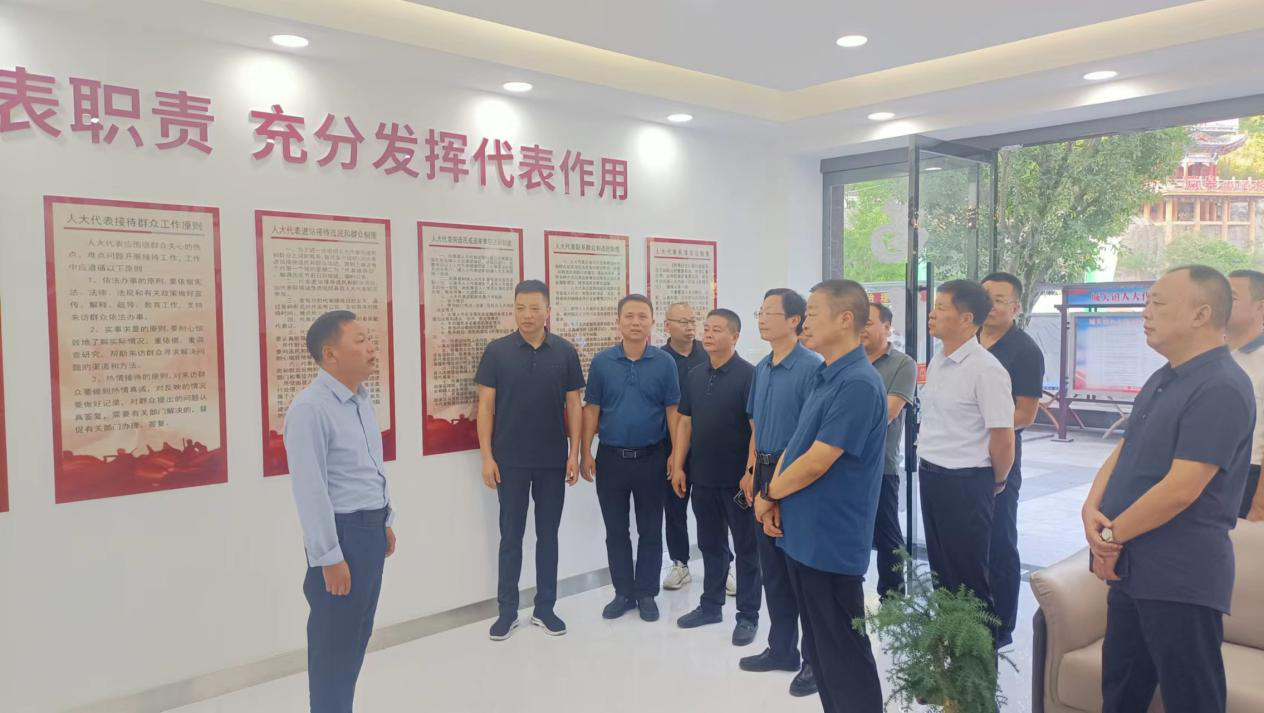 图片1 图片1