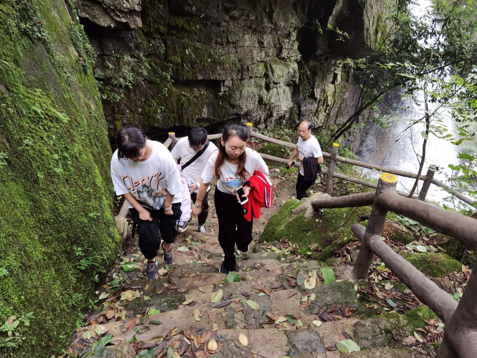 登山途中 2jpg