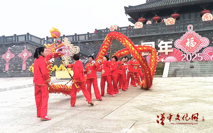 我拍舞龙
