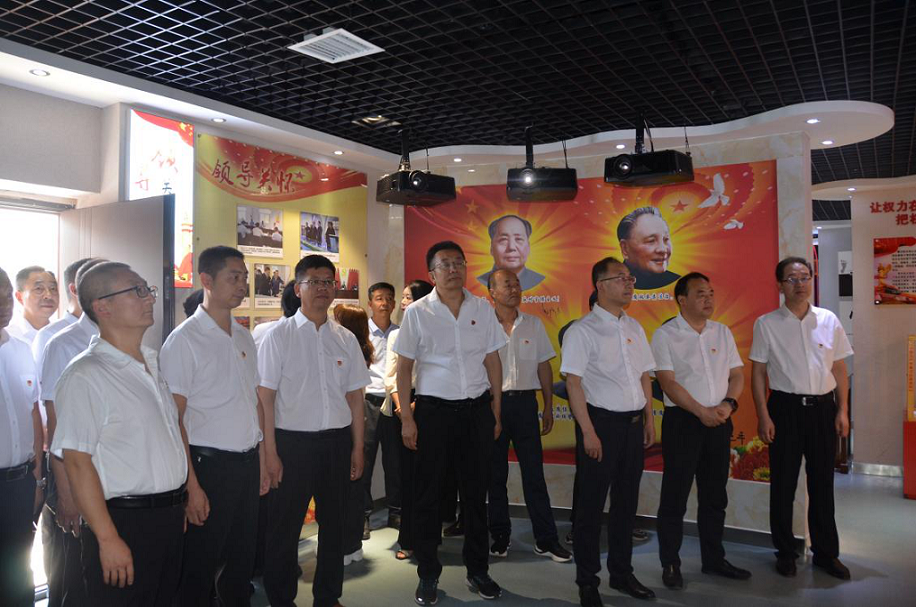 图片2 图片2